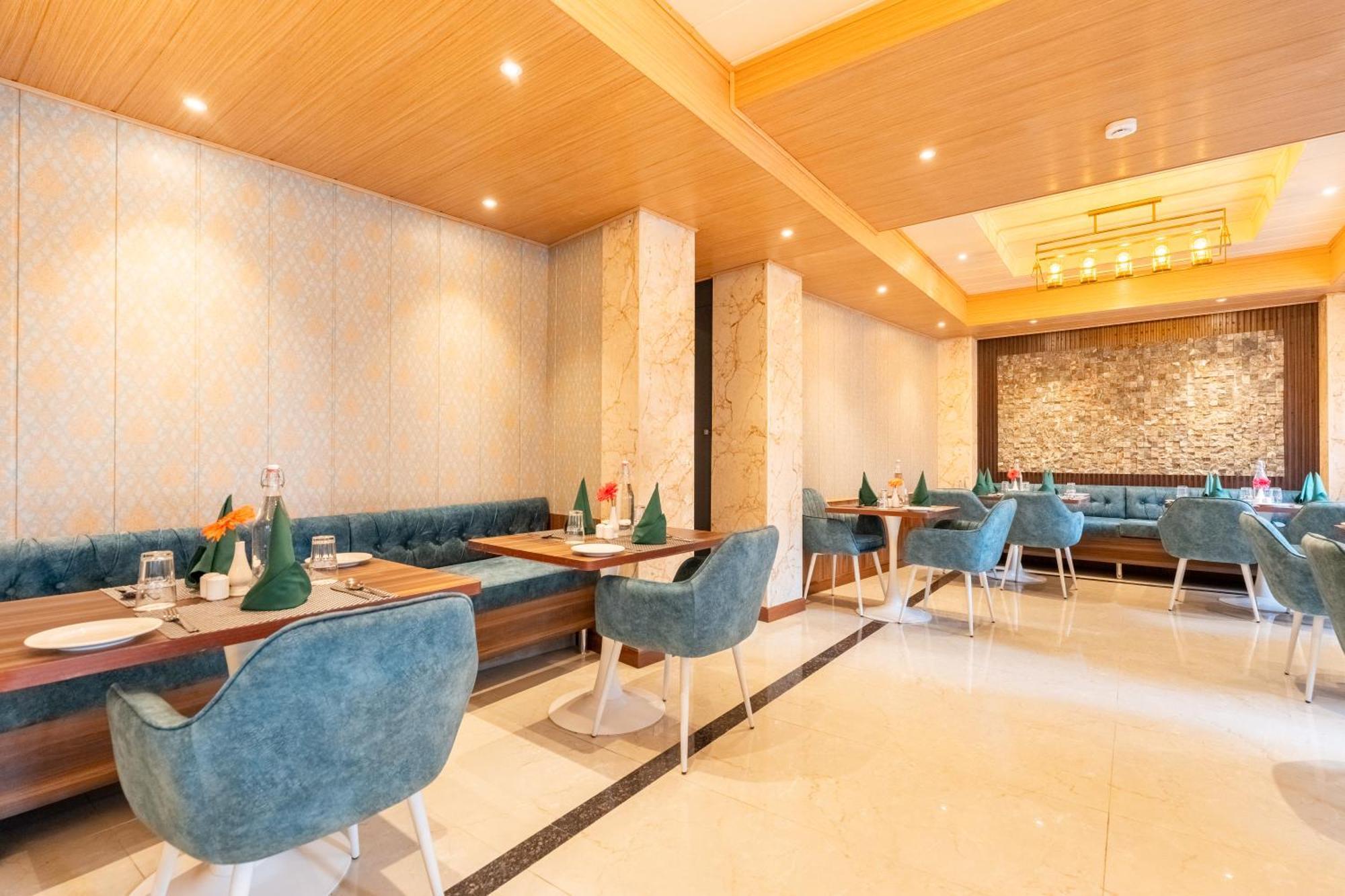 Summit Mall Stone Hotel ดาร์จีลิง ภายนอก รูปภาพ
